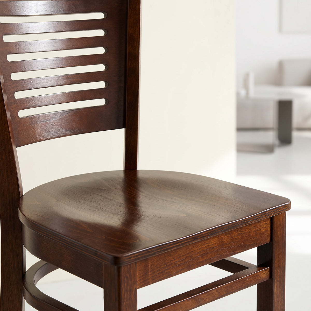 Barhocker Emma H – Detailansicht Material