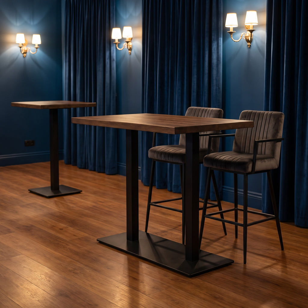 Design-Barhocker Roma – Einsatzbeispiel am Tag