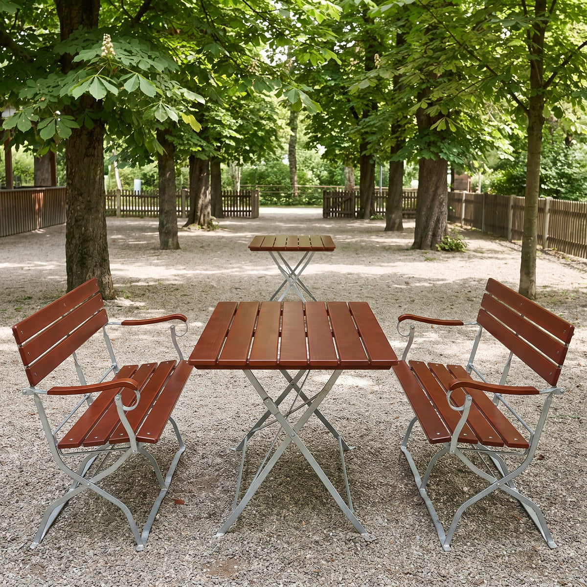 Biergartenbank Kempten AL – Einsatzbeispiel am Tag
