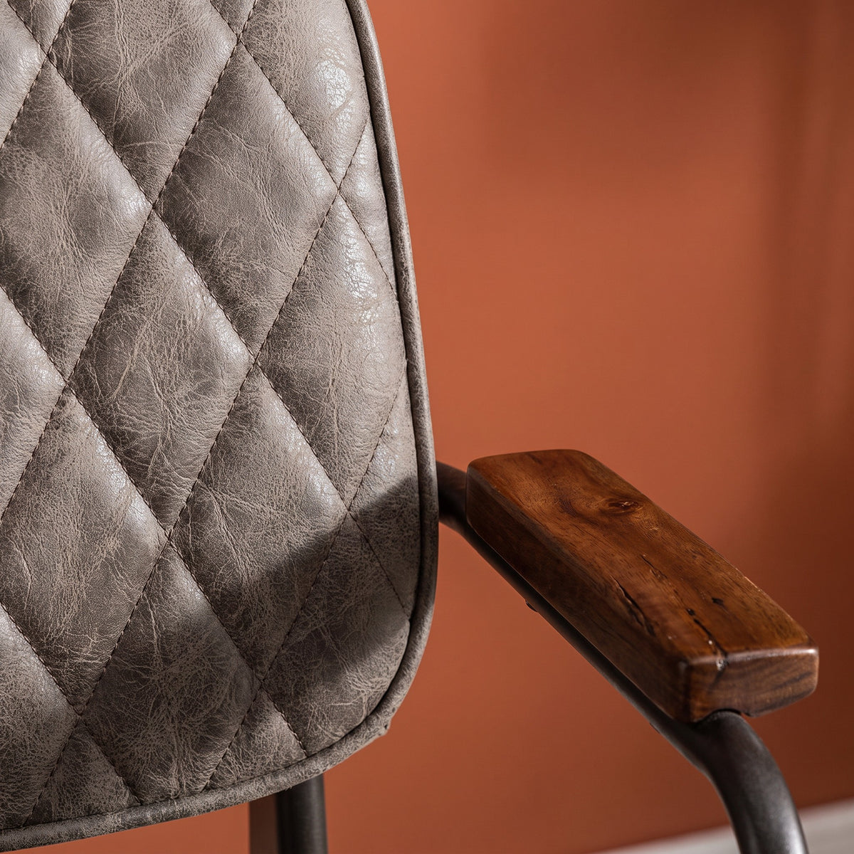 Polsterstuhl Cherry grau AL – Detailansicht Material