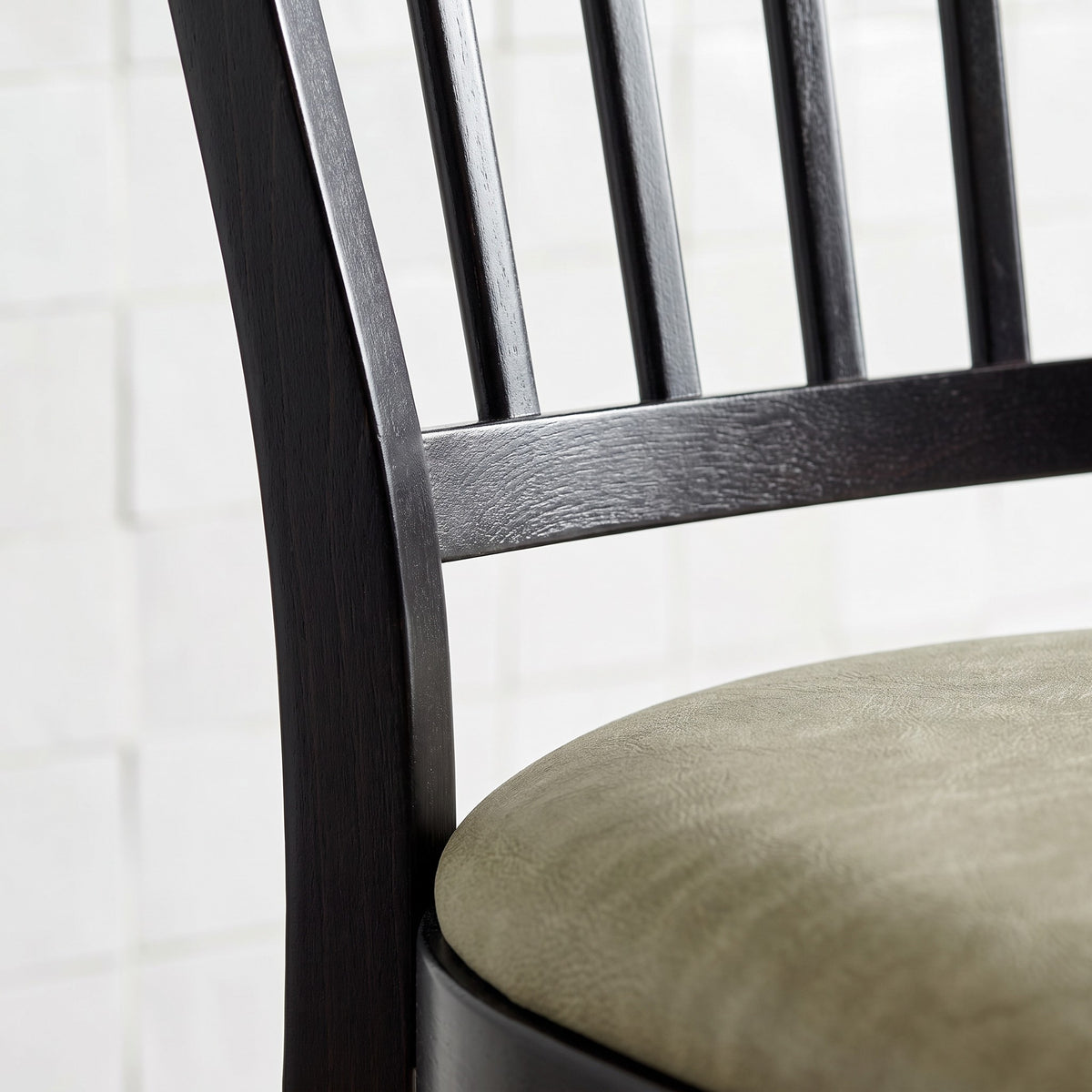Restaurantstuhl Leonie – Detailansicht Material