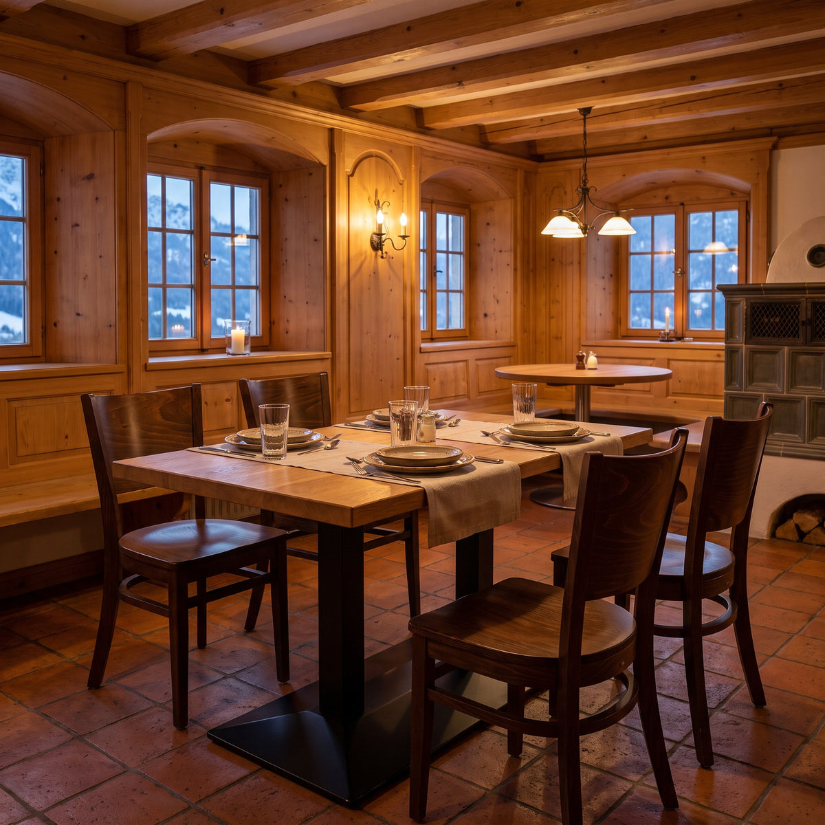 Restaurantstuhl Lynn H – Einsatzbeispiel am Tag