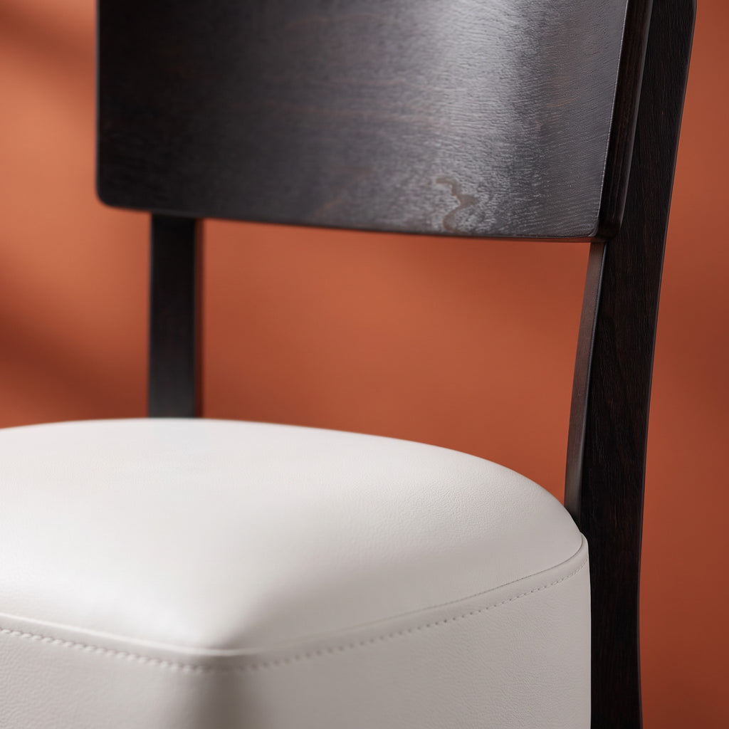 Restaurantstuhl Olivia – Detailansicht Material