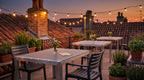 Terrassenstuhl Marie AL – Einsatzbeispiel am Abend
