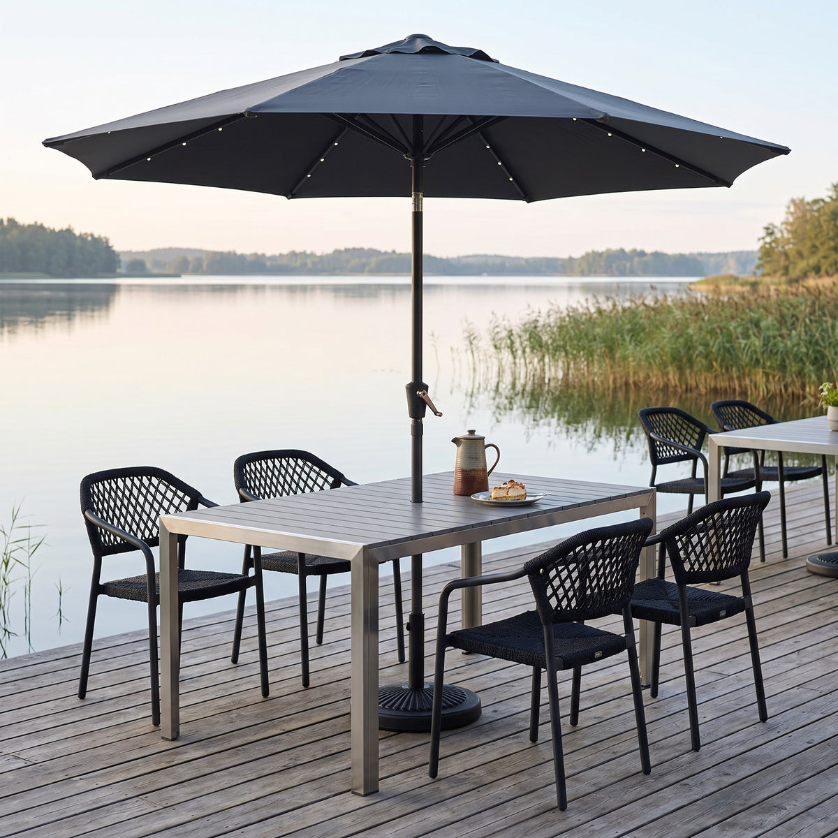 Terrassenstuhl Nessus – Einsatzbeispiel Restaurantterrasse