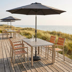 Terrassenstuhl Nestor Teak – Einsatzbeispiel Hotelterrasse